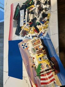 LEGO Pirates: Lagoon Lock-Up (6267)