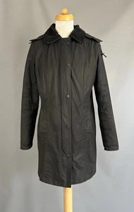 Barbour Belsay nero imbottito con cappuccio parka cera cotone cappotto giacca taglia UK 10 - Foto 1 di 14