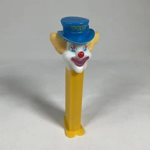 Vintage 1970 PEZ Peter the Clown Candy Dispenser excellent condition Yellow Base - Picture 1 of 4