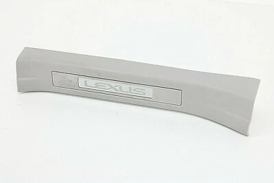 LEXUS RX 350 330 400H 2004-2009 umbral trasero izquierdo moldura de desgaste con lámpara de cortesía OEM Foto 1 de 4