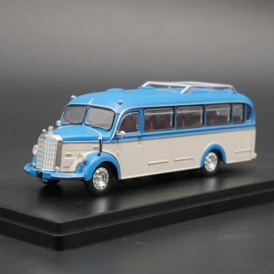 ixo / ist 1:72 Mercedes-Benz O 3500 Diecast Car Alloy Toy Bus Model - Image 1 of 4