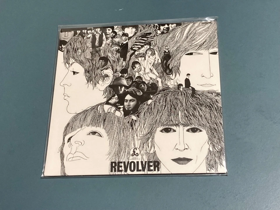 THE BEATLES - REVOLVER - FROM 2009 in Mono CD Box Set JAPAN NEW/UNOPENED - Image 1 of 2