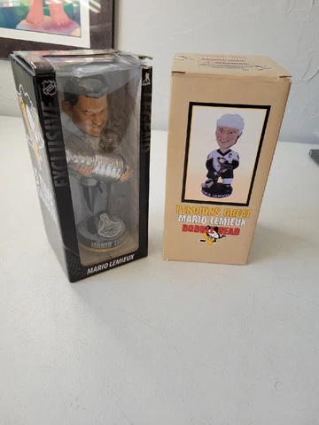Pittsburgh Penguins Great Mario Lemieux Bobble Head Bobblehead New in Box Lot Cover