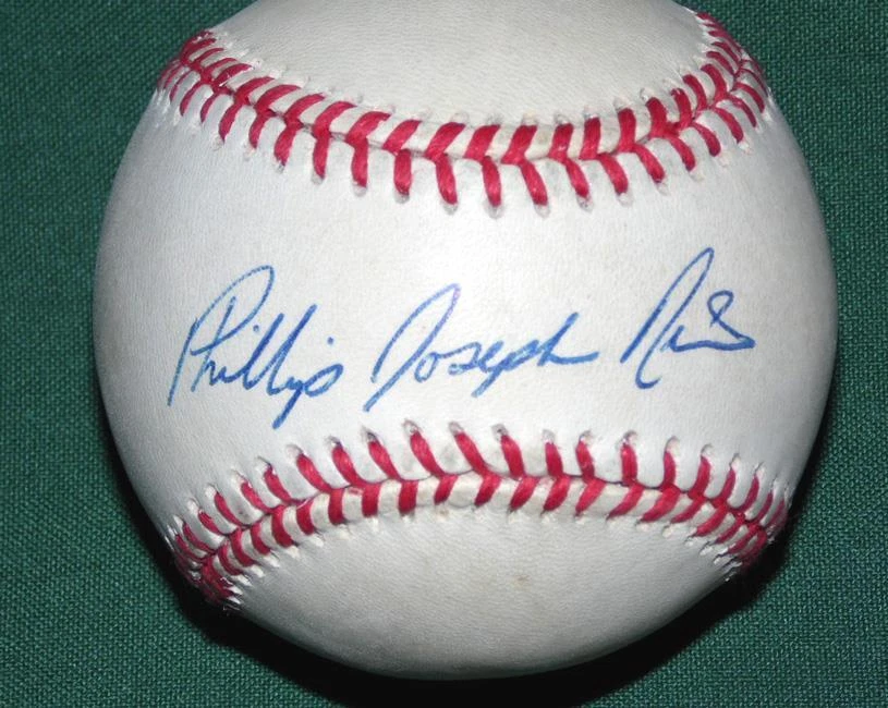 PHILLIP JOSEPH NIVEN ROOKIE 1993 NUMBER ONE DRAFT PICK OFFICIAL LEAGUE BALL - Image 1 of 4
