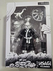 Modellino NECA TMNT Usagi Yojimbo nuovo con scatola - Foto 1 di 4