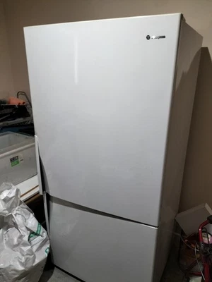 fridge freezer - image 1 of 4