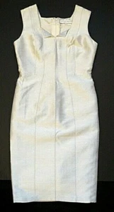CAROLINA HERRERA elegantes Kleid aus weißer Hülle Gr. M - Bild 1 von 7