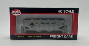 Model Power 98081 HO Portland Cement RTR 36' 2-Bay Covered Hopper #109 LN/Box - Picture 1 of 2