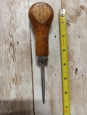 Vintage 938 Proto Graffio Gufo Manico in Legno USA  - Immagine 1 di 4