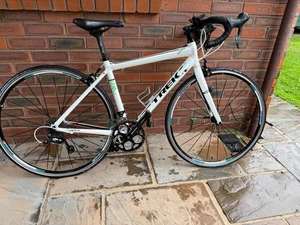 Trek Lexa S - Ladies Road Bike - 46cm - White - Good Condition - Hardly used. - Picture 1 of 6