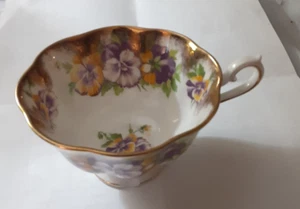 Royal Albert Bone China Tea Cup Purple Floral England Gold trim PLUS saucer READ - Picture 1 of 7