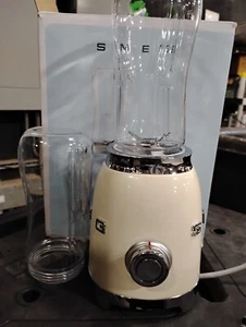 SMEG 50s Retro Style Blender Backlit Knob 600ML BPA Free Bottles Cream PBF01CRUS - Picture 1 of 3