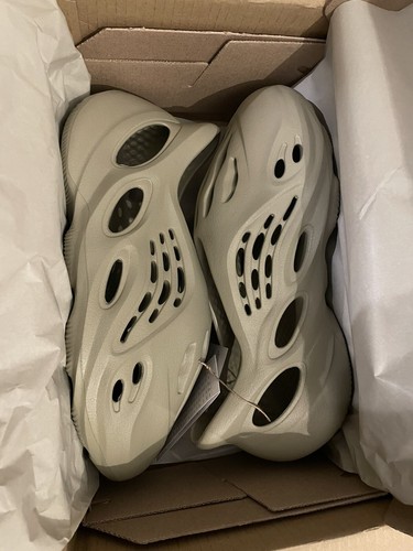 Yeezy Foam Runner Regno Unito Taglia 12