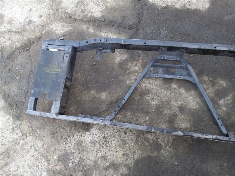 Soporte núcleo radiador 07-09 Chevrolet Avalanche 1500 20805487 Foto 1 de 4