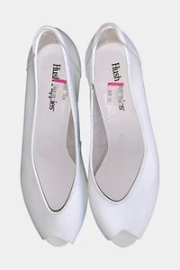 Hush Puppies White Ballet Pumps - Picture 1 of 5
