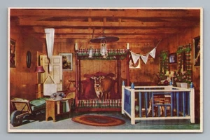 Elsies Traveling Boudoir Barn Colonial Exhibit Vintage Postcard - Picture 1 of 2