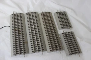 Lionel O Gauge Fastrack 3 Rail Track Near New Cond! - Picture 1 of 7
