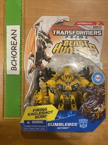 Transformers Prime Beast Hunters Deluxe Class Autobot Bumblebee Figure New - Picture 1 of 2