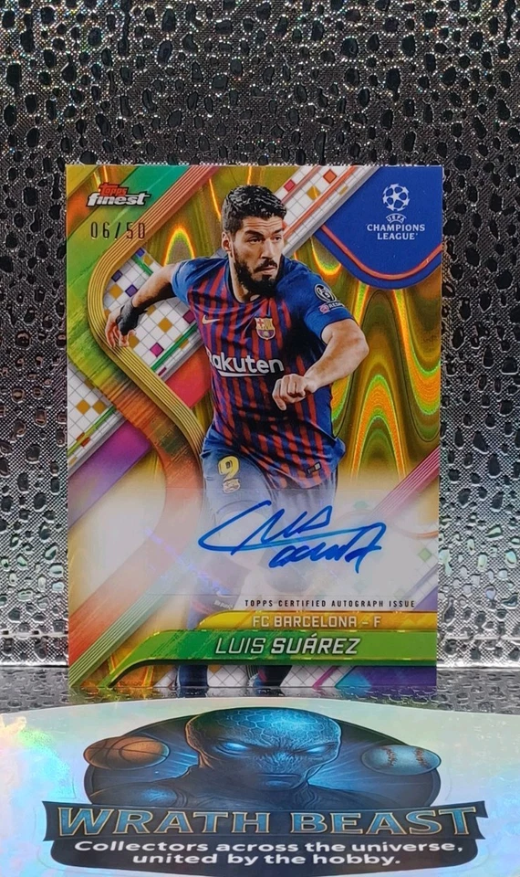 Luis Suarez - 2024- 25 Topps Finest UCC - Gold Wave Auto / 50 - Barcelona &LFC - Image 1 of 1