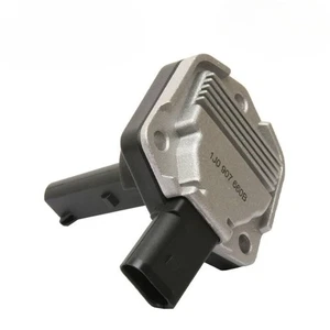 1J0907660B Engine Oil Level Sensor For volkswagen - Picture 1 of 1