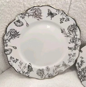 222 Fifth Set 4 CASSIAN TOILET FLORAL BUTTERFLY SPEISETELLER Gold Electroplate - Bild 1 von 7