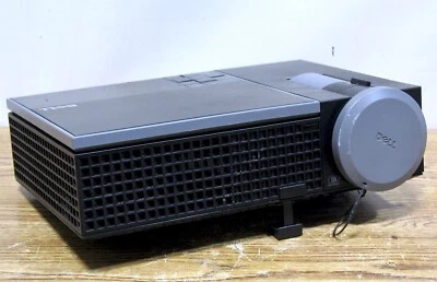 Dell 1510X DLP Projector - Image 1 of 4