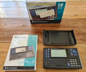 Calculatrice vintage Texas Instruments TI 92 boite manuel scientific calculator - Photo 1/24