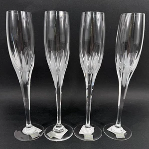 Set of 4 New Mikasa Flame D'Amore Champagne Flutes Glasses - Picture 1 of 5