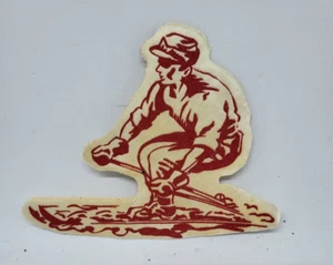 Vintage 1950's Downhill Skier Skiing Patch Badge - Red - Bild 1 von 2