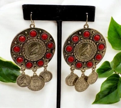 Vintage Elizabeth II Coin Dangle Earrings with Red Rhinestone Accents Retro 80s - Изображение 1 из 4