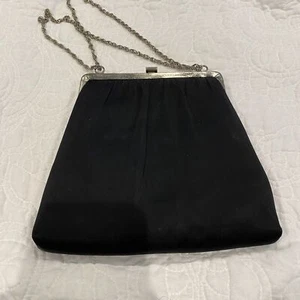 Harry Levin Vintage Handtasche schwarz Stoff silberfarben Hardware verstellbares Kettenband - Bild 1 von 9