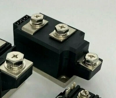 RUTTONSHA VISHAY INTERNATIONAL RECTIFIER IR IRKT330/18 Double SCR/Thyristor MODULE 330 amps, 1800 volts RUTTANSHA - IR