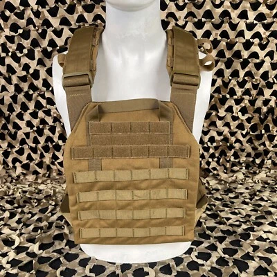 Nuevo Portador de Placa Centinela Condor - Marrón Coyote Foto 1 de 4