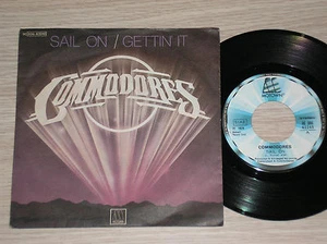 COMMODORES - SAIL ON / GETTIN' IT - 45 GIRI 7" ITALY - Picture 1 of 1