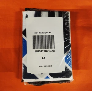 2021 Ford Mustang Owner’s Manual - Complete Set - Picture 1 of 2