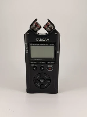 Grabadora de campo portátil portátil de 4 pistas TASCAM DR-40X — 2 entradas XLR/TRS, USB Foto 1 de 4