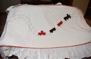 Vintage Twin Bedspread Quilt Train Pattern Ruffled Edge Right Side - Picture 1 of 10