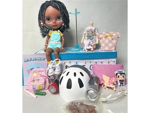 Blythe dolls custom, OOAK doll, poupée personnalisée , stranger things Erica - Imagen 1 de 11