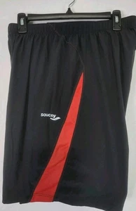 Saucony Outpace 7" Herrenshorts Größe Large schwarz rot reflektiert Laufleistung  - Bild 1 von 8