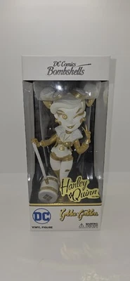 DC Bombshells Golden Goddess Harley Quinn 22/350 con protector. Foto 1 de 4