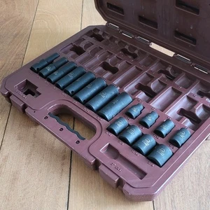 Matco Tools SBP426V 3/8" Dr 42pc Blowmold CASE with 16PC SAE ADV Impact Sockets - Picture 1 of 13