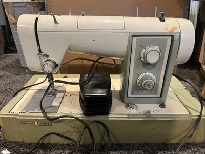 Máquina de coser Sears Kenmore de colección con pedal y estuche hecha en Japón ¡SIN PROBAR! Foto 1 de 4