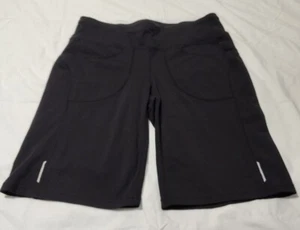 Athleta Black Shoets Size M - Picture 1 of 3