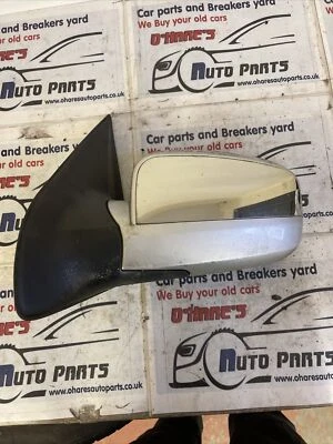 2007 Kia Sorento porta espelho destro drivers O/s/f prata plugue de 8 pinos - Imagem 1 de 4