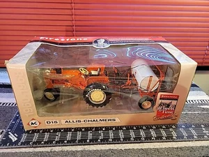 Allis Chalmers D15 w/Sprayer 1/16 Diecast Replica Collectible By SpecCast - Picture 1 of 7