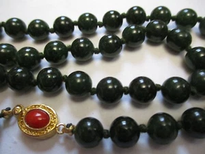 Vintage 20 Inch Hand Knotted Dark Green JADE Gemstone Beaded Necklace - Picture 1 of 15