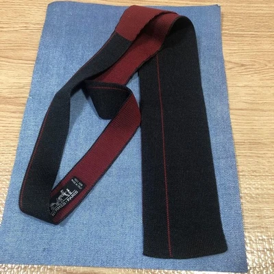 Corbata tejida de seda reversible Hermes Italia sin usar rara edición limitada Foto 1 de 4