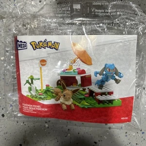 Mega Construx Pokémon Riolu Evolution Set (131 pc) Construction Blocks New - Picture 1 of 2