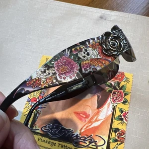 VTG Ed Hardy Style EHS 020 Skull Butterflies Roses Sunglasses W/Case/Cloth/gems - Picture 1 of 19