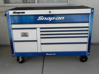 Snap-On KCP2422BDC 9-Drawer 2 Bank Classic Roll Cab Power Drawer Marine Blue - Image 1 of 4